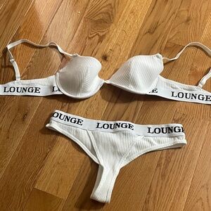 LOUNGE UNDERWEAR BRAND LOGO SET